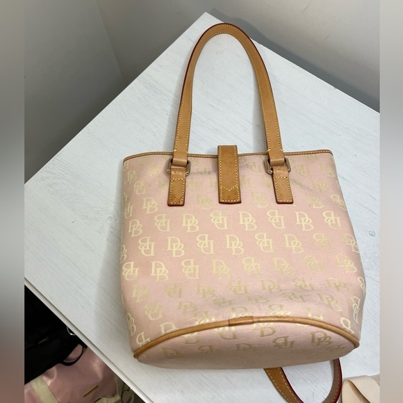 Dooney & Bourke Pink Classic Signature Monogram North South Bucket Bag - Picture 6 of 14